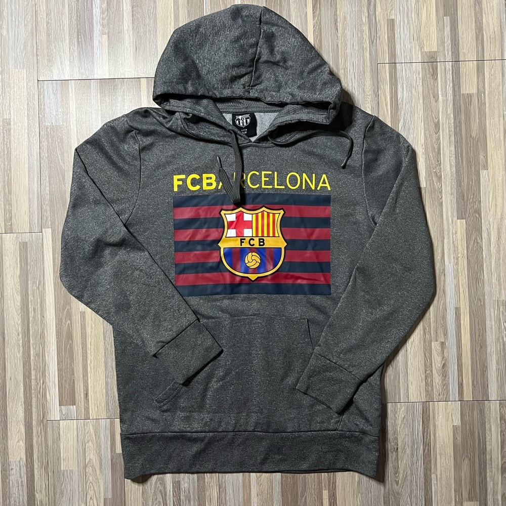 FC Barcelona Hoodie Soccer Sweatshirt Gray Size Small Mens Pre owned Pullover